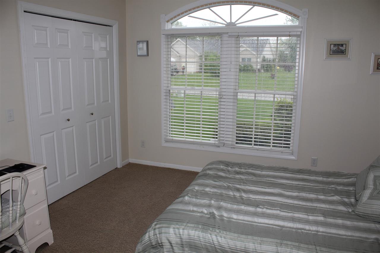 37 South Hunters Ridge Warsaw, IN 46582 - Photo 11 of 35 Gallery Image 11