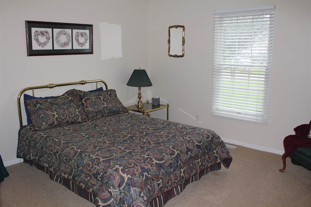 37 South Hunters Ridge Warsaw, IN 46582 - Photo 13 of 35 Gallery Image 13