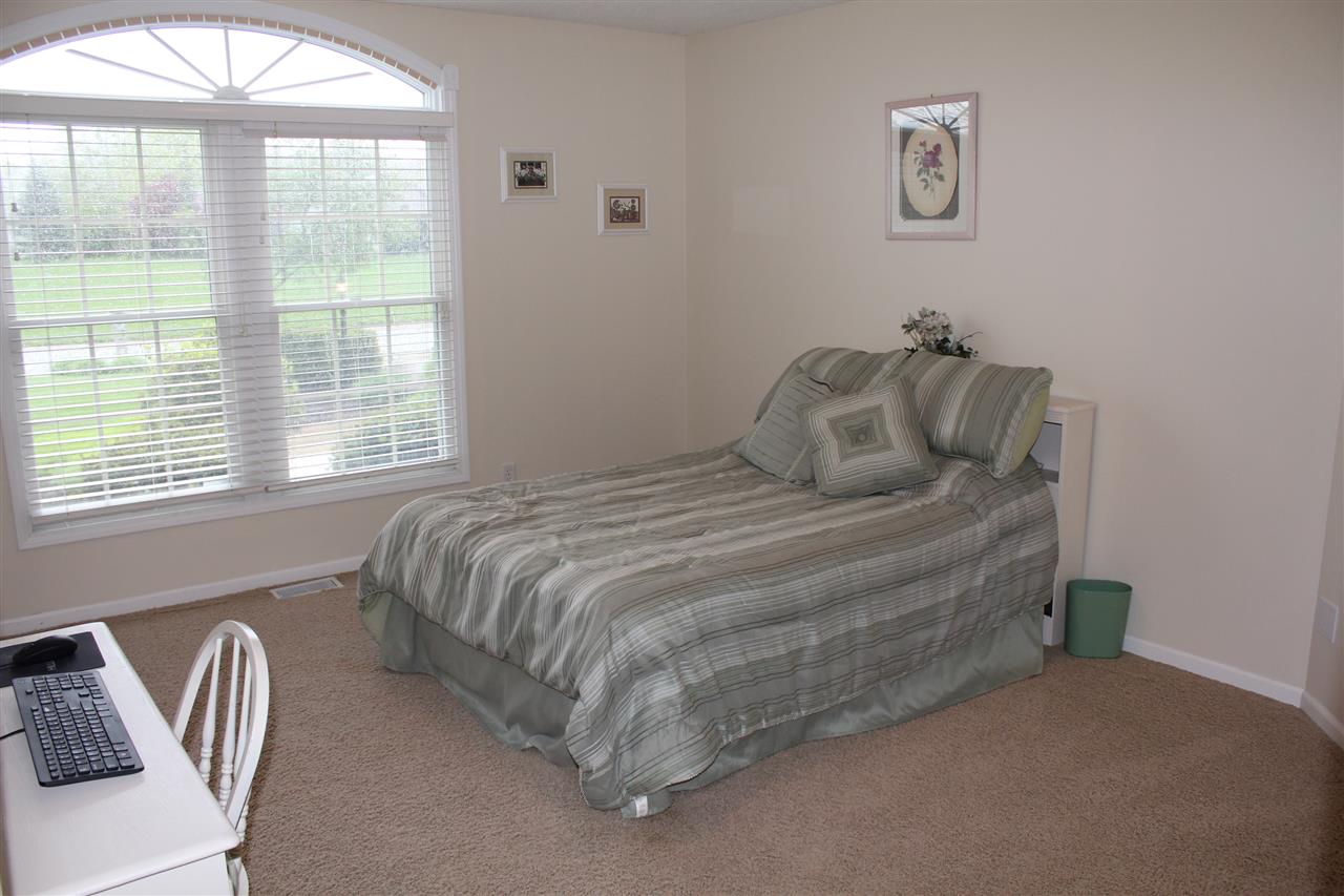 37 South Hunters Ridge Warsaw, IN 46582 - Photo 15 of 35 Gallery Image 15