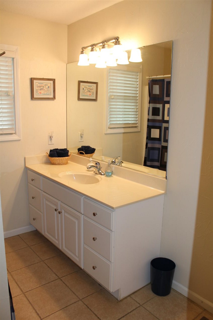 37 South Hunters Ridge Warsaw, IN 46582 - Photo 16 of 35 Gallery Image 16