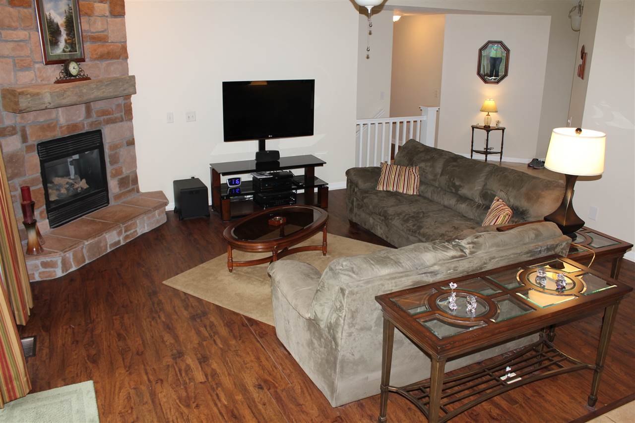 37 South Hunters Ridge Warsaw, IN 46582 - Photo 3 of 35 Gallery Image 3