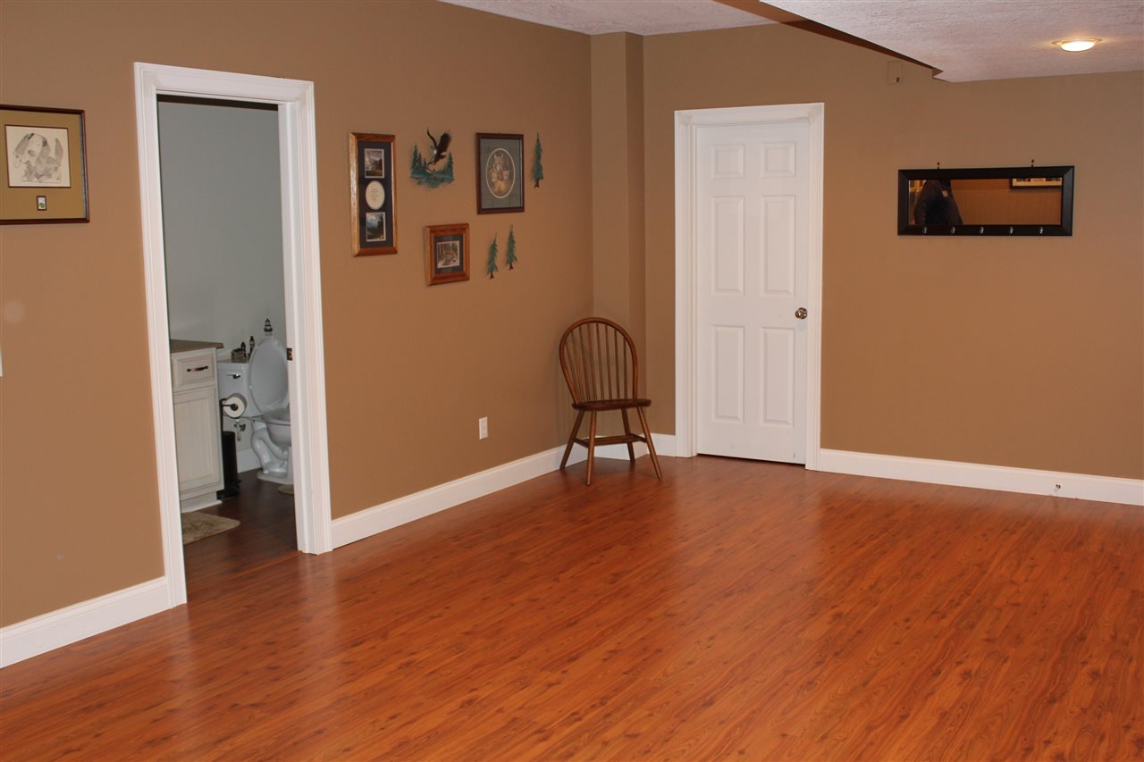 37 South Hunters Ridge Warsaw, IN 46582 - Photo 21 of 35 Gallery Image 21