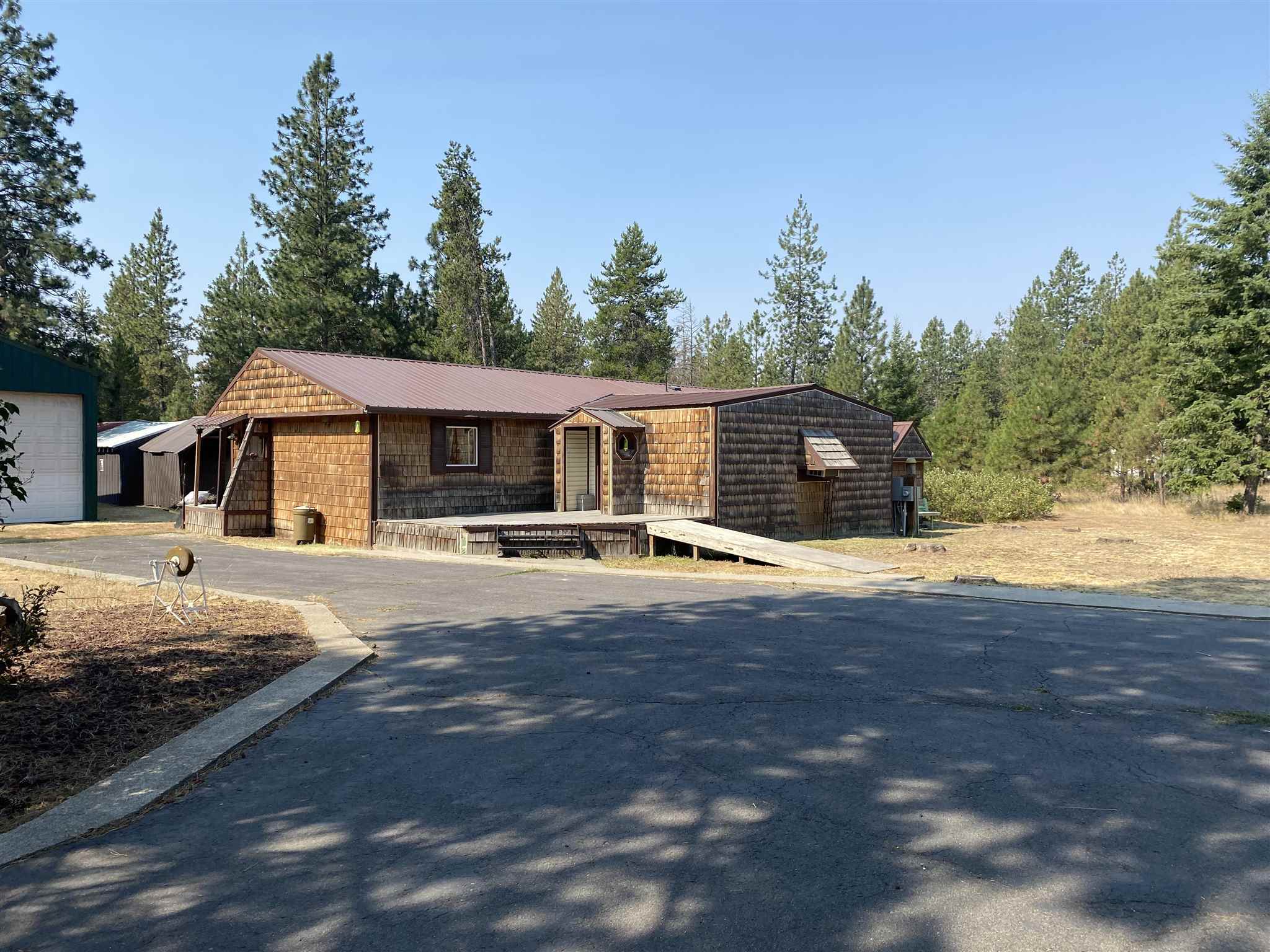 3712 East Oregon Road Elk, WA 99009 - Photo 1 of 27