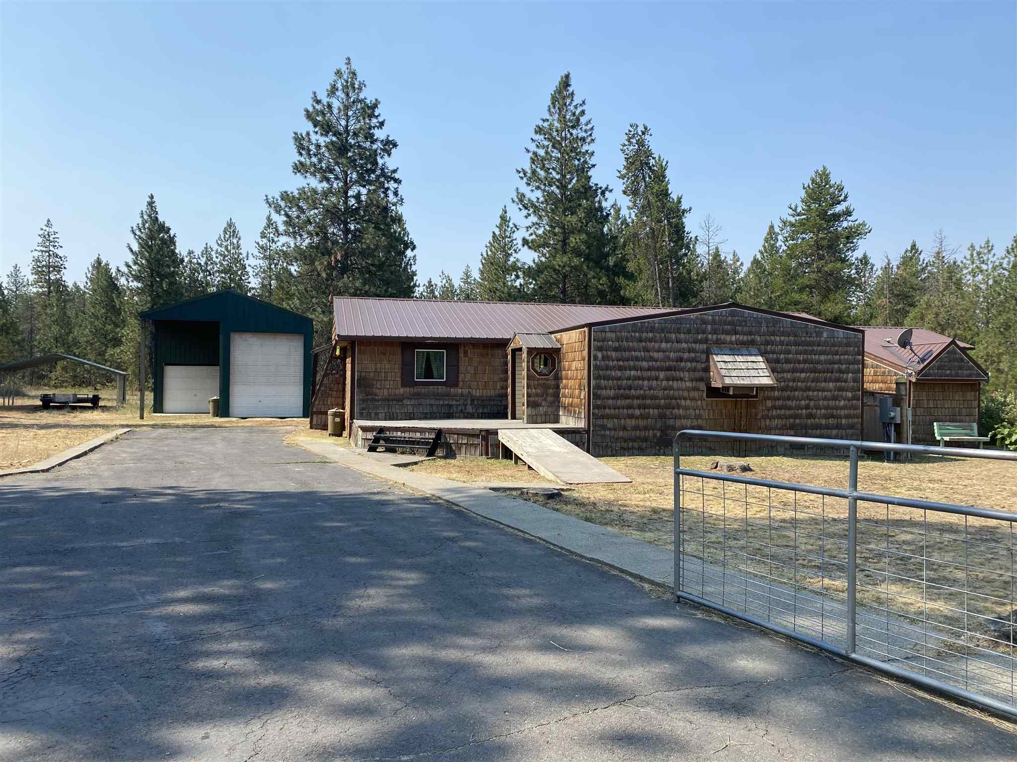3712 East Oregon Road Elk, WA 99009 - Photo 3 of 27