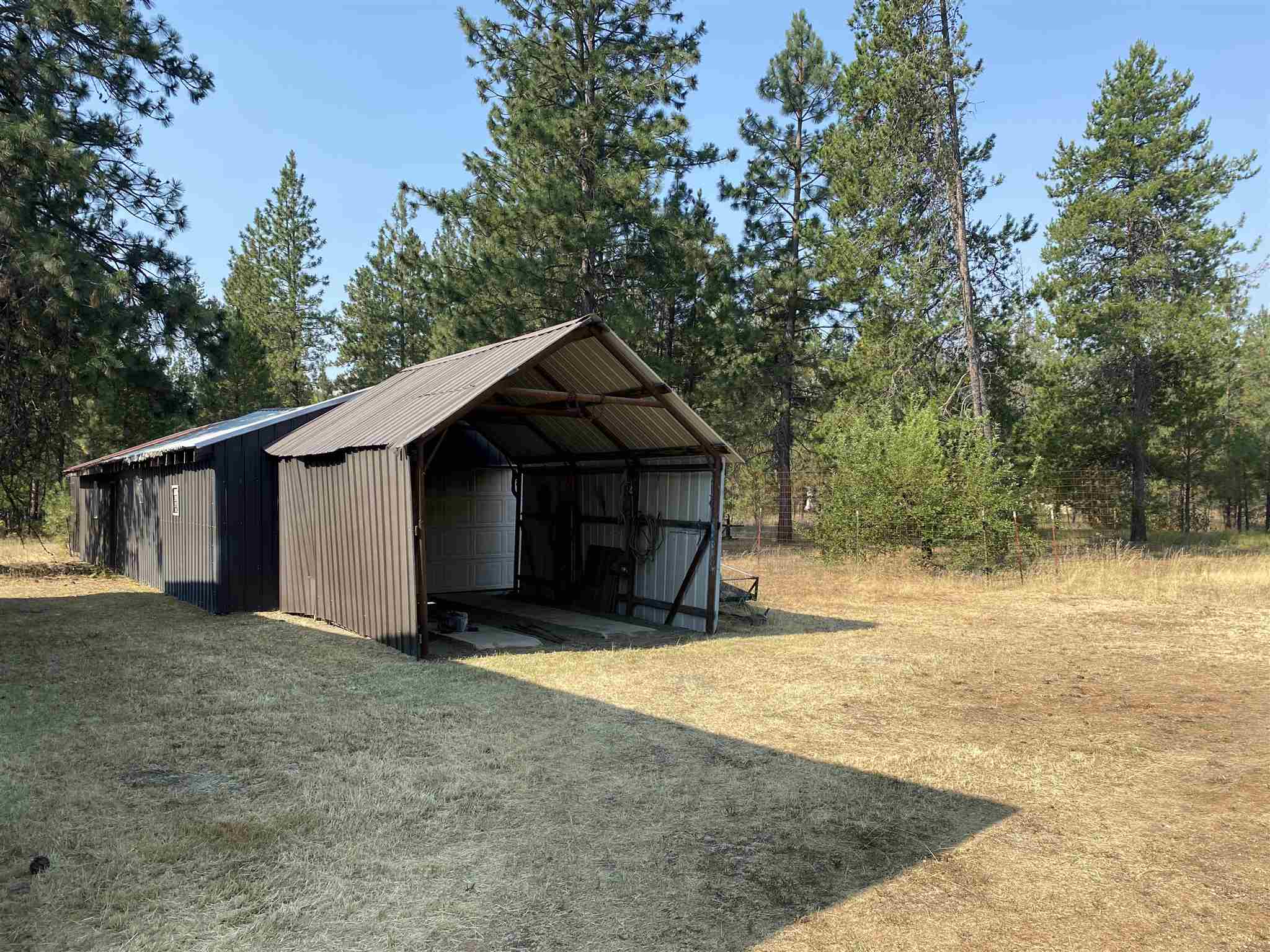 3712 East Oregon Road Elk, WA 99009 - Photo 7 of 27