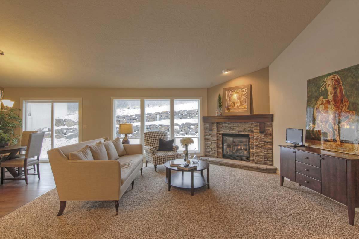 7136 South Pheasant Ridge Drive Spokane, WA 99224 - Photo 4 of 15 Gallery Image 4