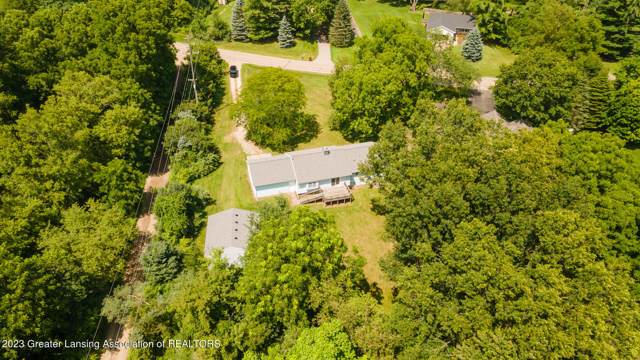 8756 Coleman Road Haslett, MI 48840 - Photo 36 of 37 8756_Coleman_BROCK-17