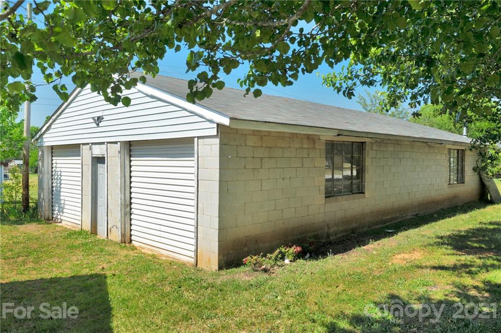 3405 Wolfe Road Monroe, NC 28110 - Photo 7 of 10 Gallery Image 7