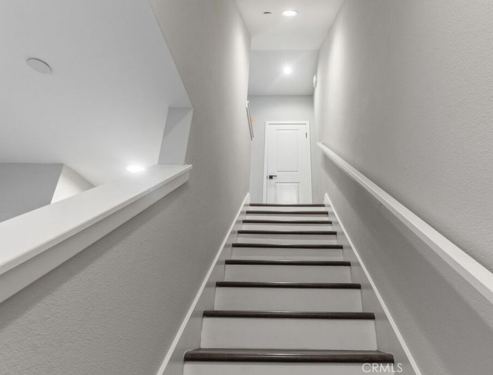 2111 Copper Walk Gardena, CA 90249 - Photo 19 of 33 a view of entryway