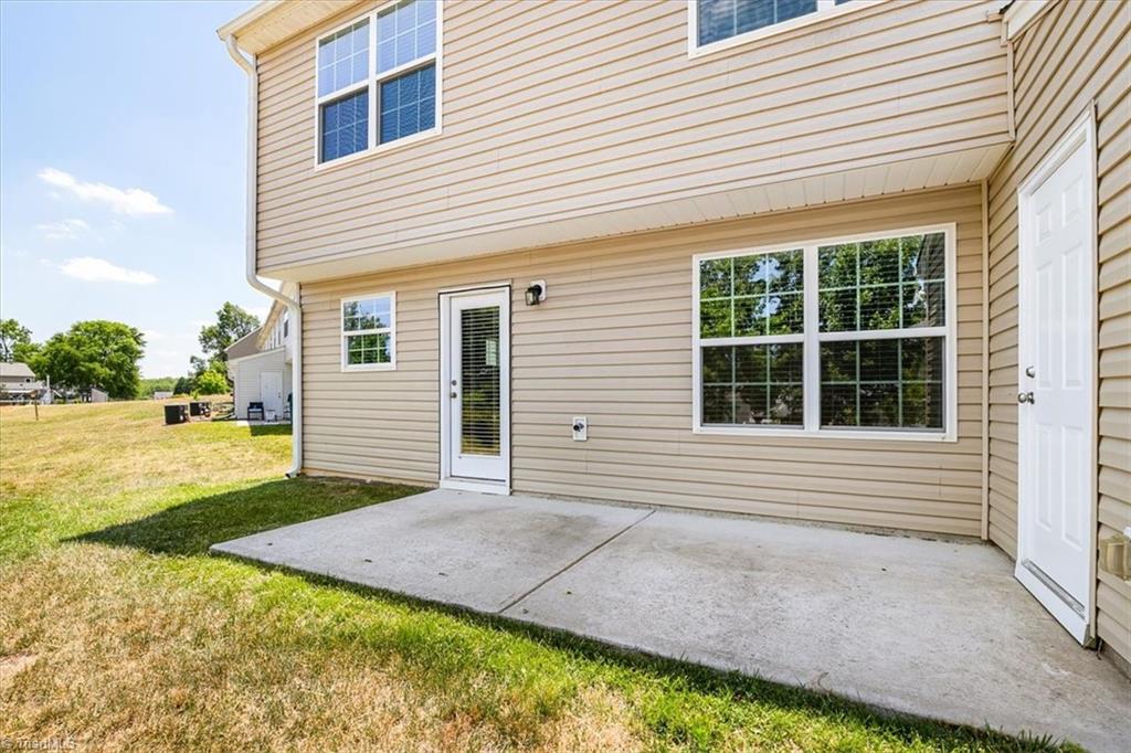 3887 Copperfield Court High Point, NC 27282 - Photo 40 of 44
