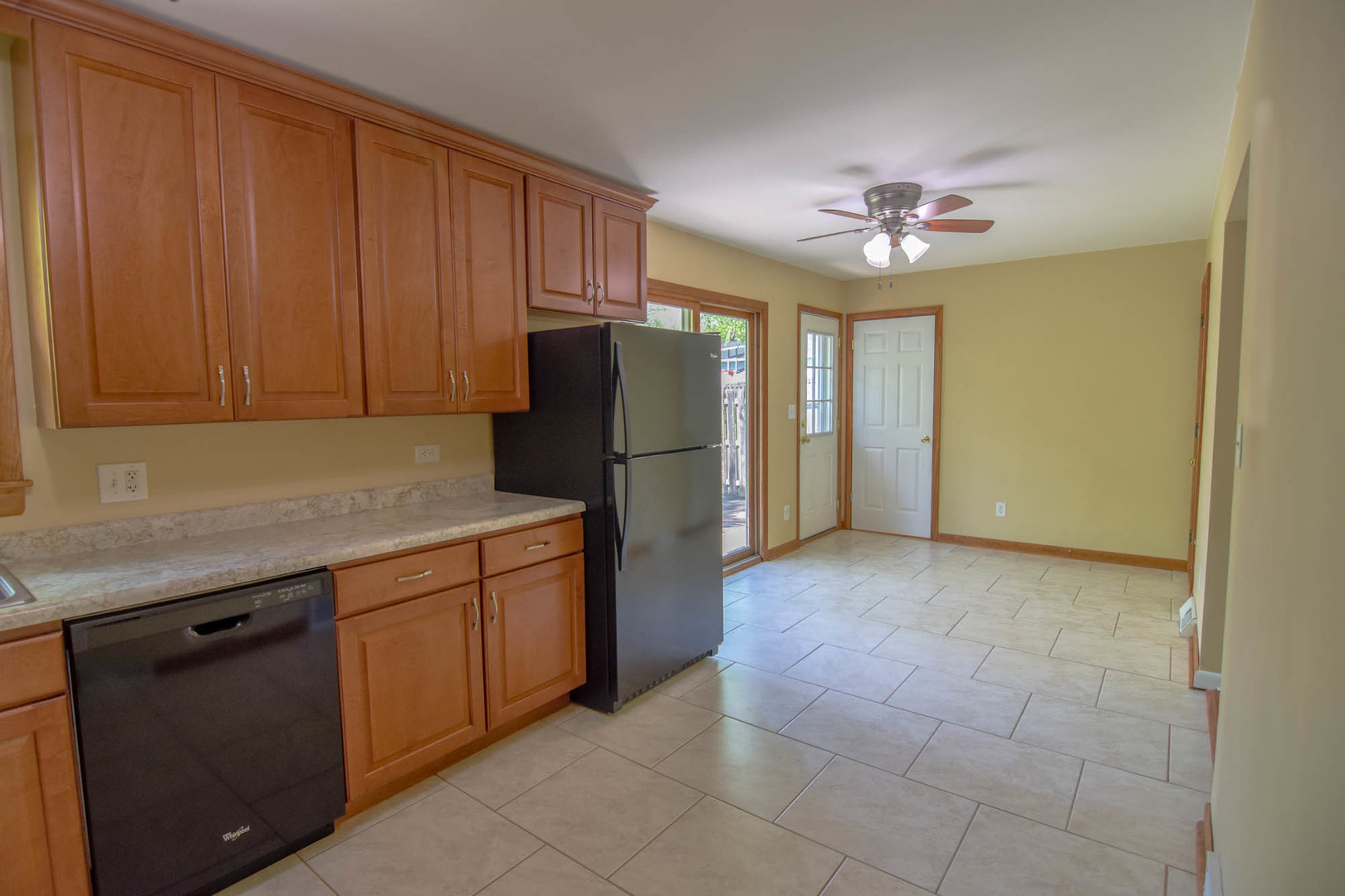 17863 West Greentree Road Grayslake, IL 60030 - Photo 6 of 24