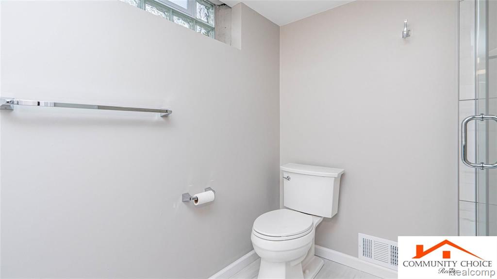 2758 Windemere Road Birmingham, MI 48009 - Photo 52 of 62
