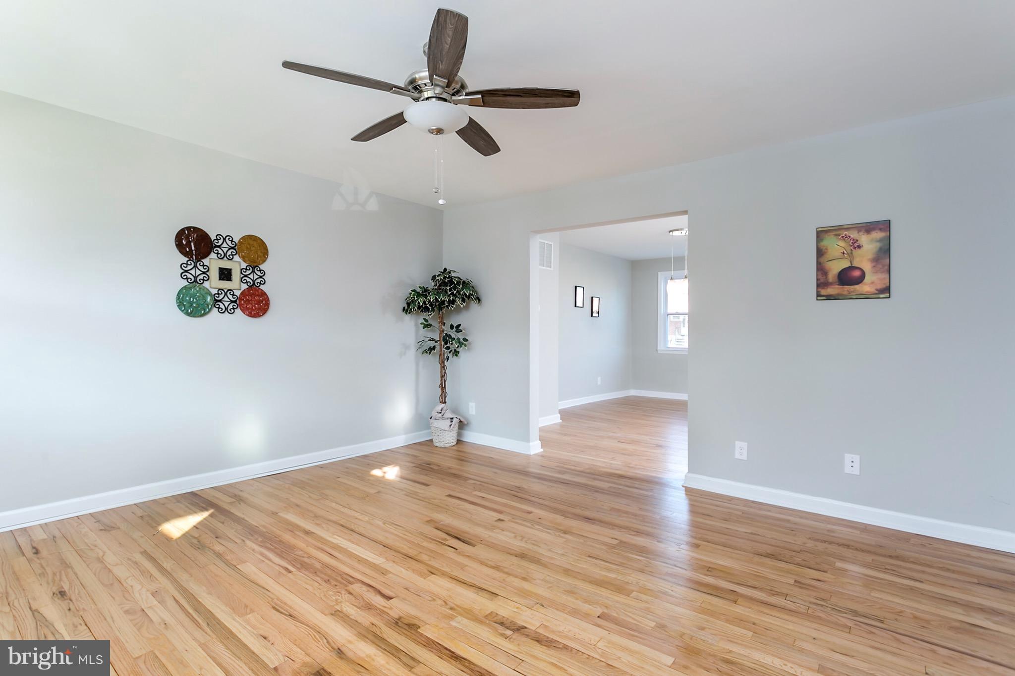 1232 Silverthorne Road Baltimore, MD 21239 - Photo 8 of 30 Family Room