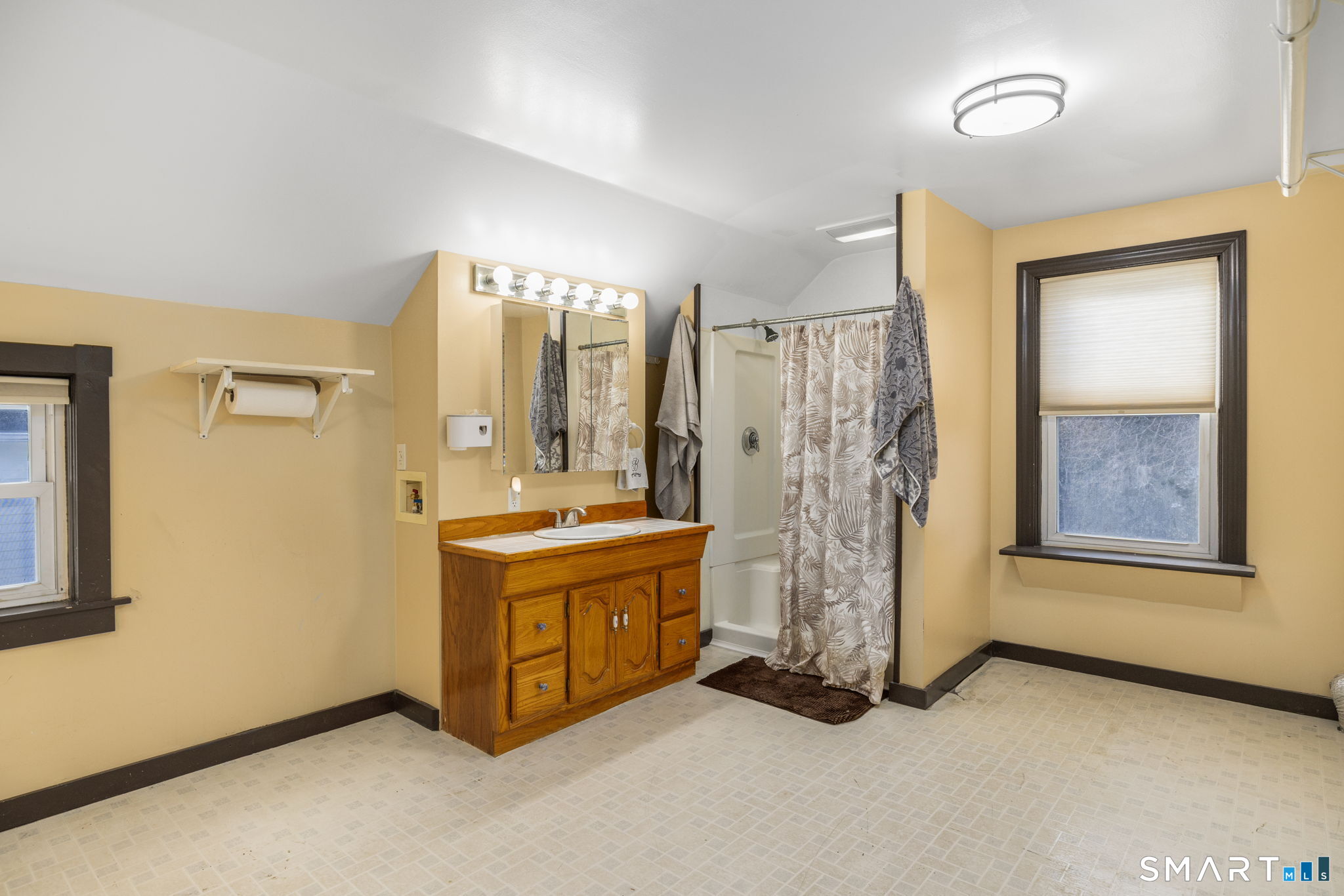 1567 Upper Maple Street Killingly, CT 06241 - Photo 21 of 36