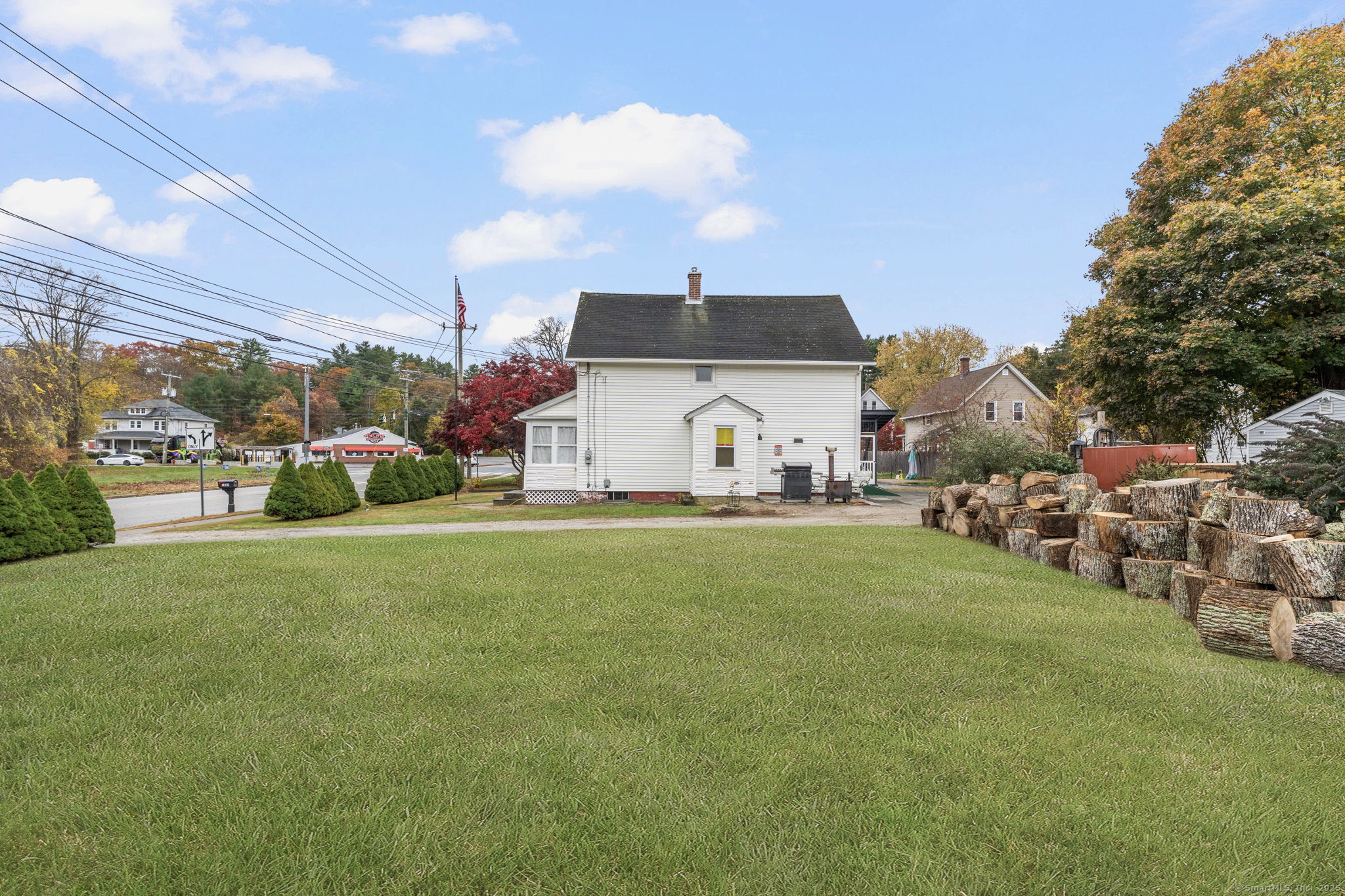 1567 Upper Maple Street Killingly, CT 06241 - Photo 31 of 36