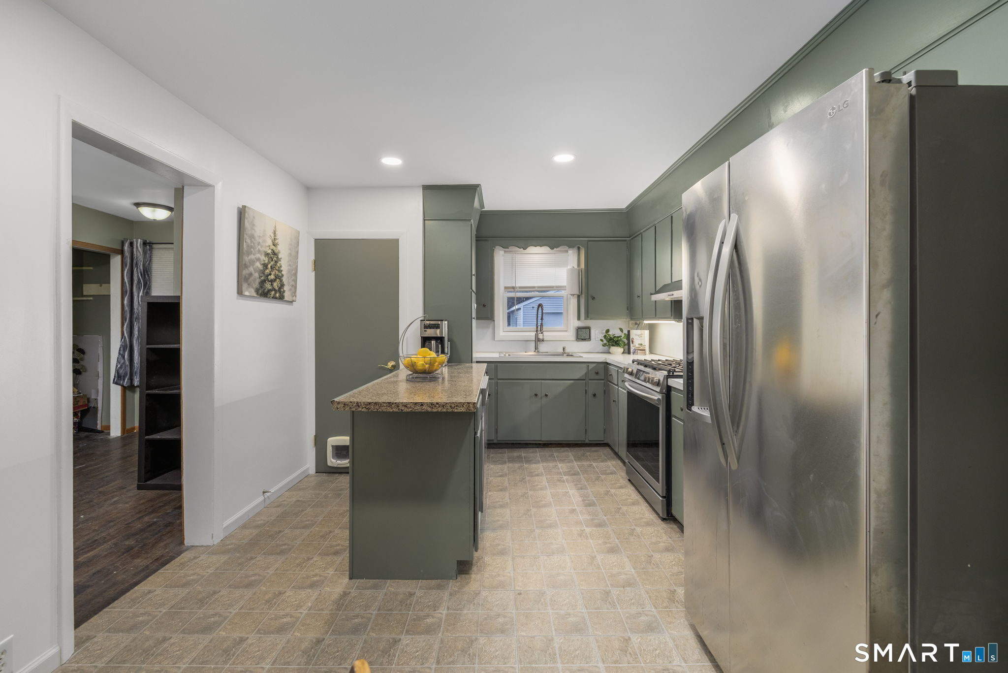 1567 Upper Maple Street Killingly, CT 06241 - Photo 5 of 36