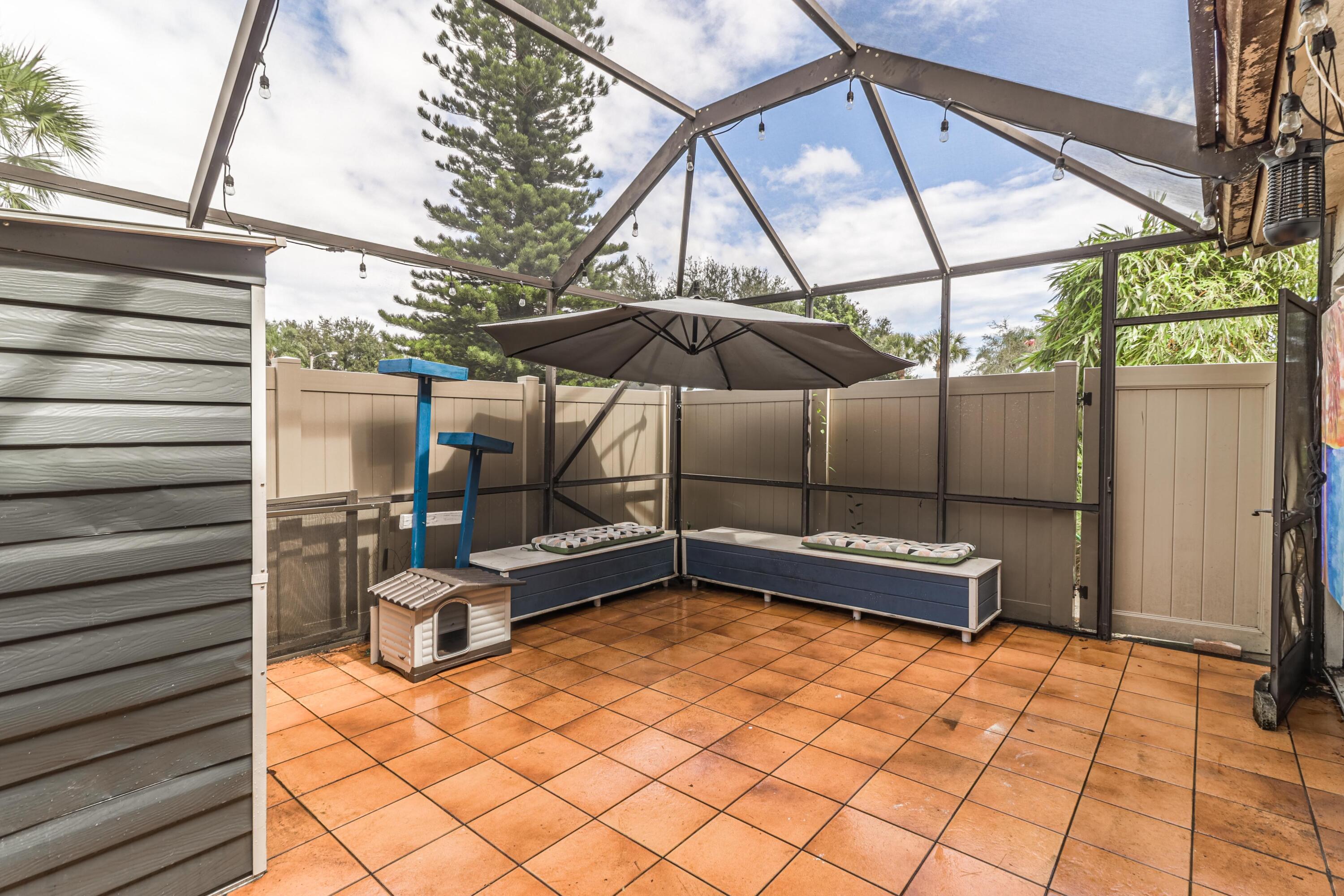 4475 Willow Pond Road, Unit B West Palm Beach, FL 33417 - Photo 24 of 31 IMG_6157-HDR