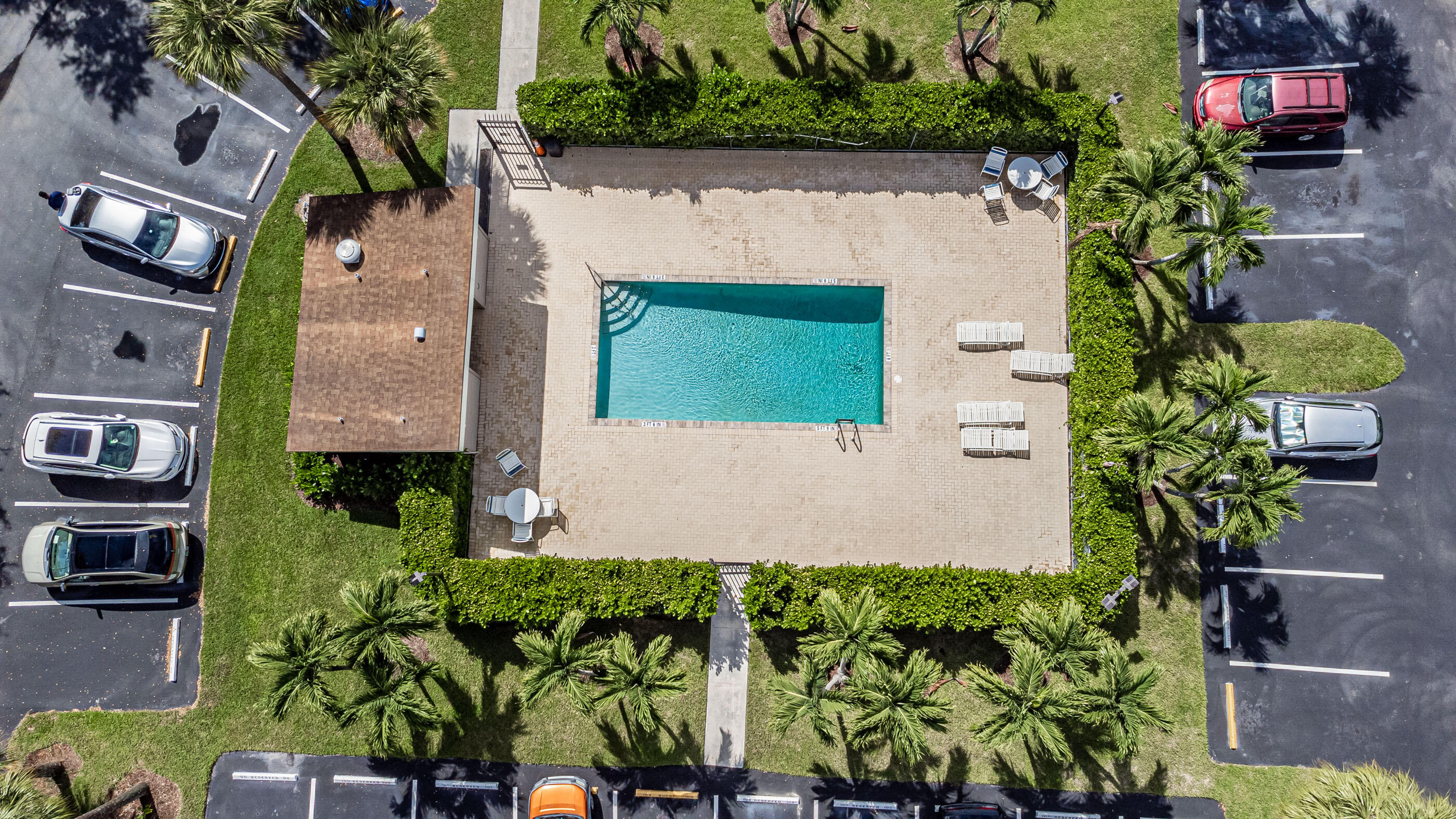 4475 Willow Pond Road, Unit B West Palm Beach, FL 33417 - Photo 30 of 31 DJI_0566