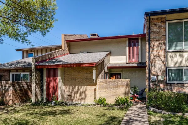$207,500 | 2031 Town Place, Garland, TX 75041