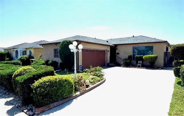 $725,000 | 531 South Clymar Avenue, Compton, CA 90220