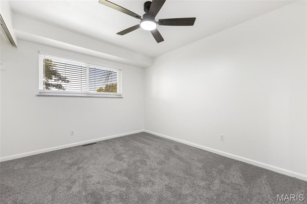 1975 Yaqui Drive Florissant, MO 63031 - Photo 19 of 34