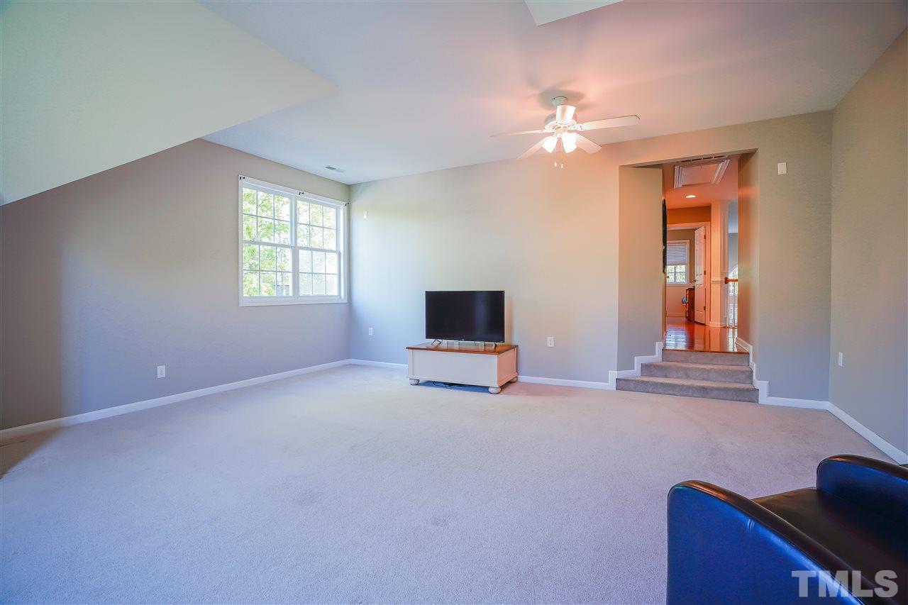 4428 Fairview Ridge Lane Apex, NC 27539 - Photo 20 of 25 Gallery Image 20
