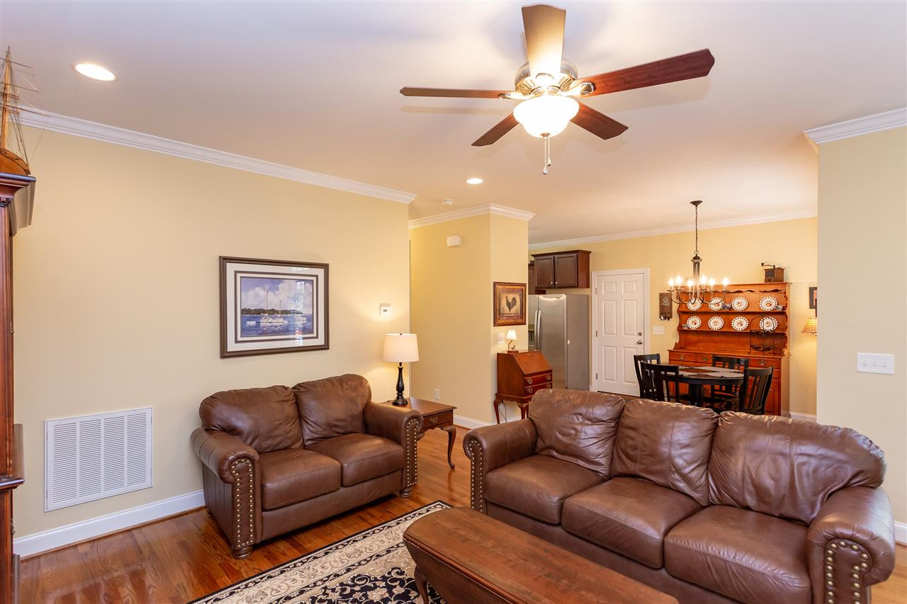 3029 Englefield Drive Raleigh, NC 27615 - Photo 8 of 28 Family Room