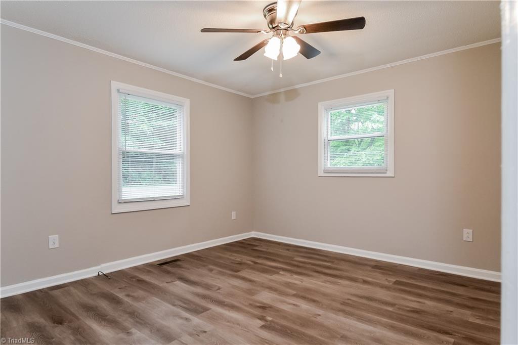 2034 Willow Road Greensboro, NC 27406 - Photo 11 of 16