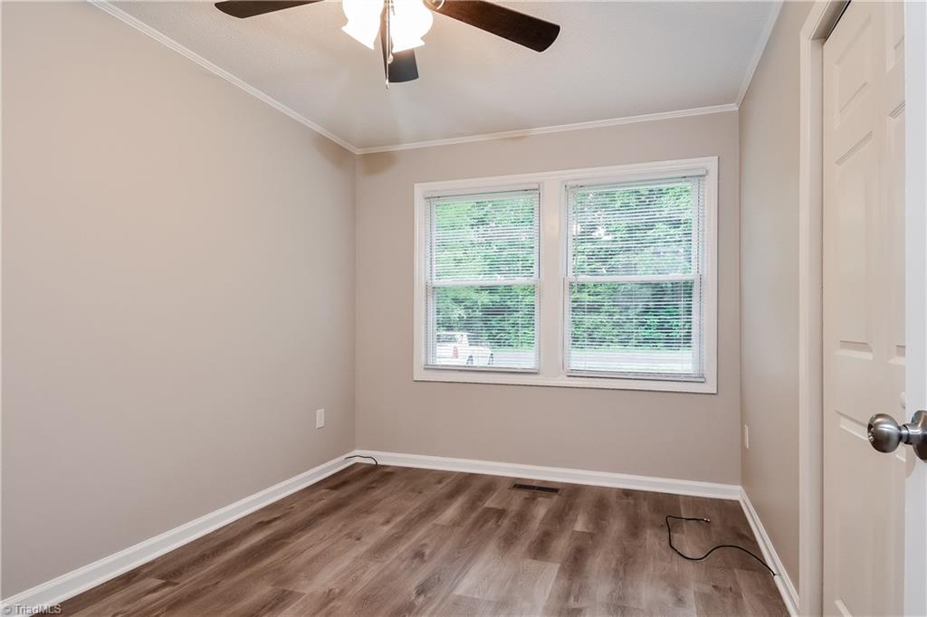 2034 Willow Road Greensboro, NC 27406 - Photo 12 of 16