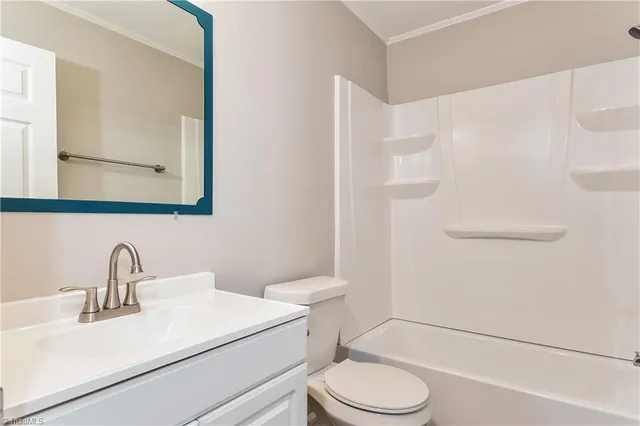 $1,540 | 2034 Willow Road, Greensboro, NC 27406