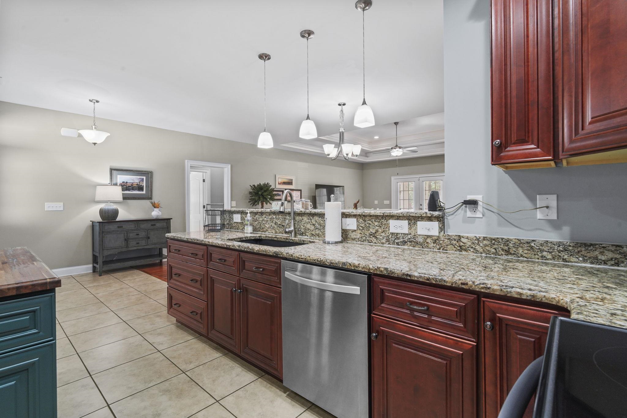 4867 Peachtree Road Myrtle Beach, SC 29588 - Photo 13 of 64