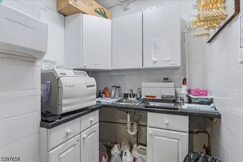 $1,200,000 | 104 Ridgedale Avenue, Cedar Knolls, NJ 07927