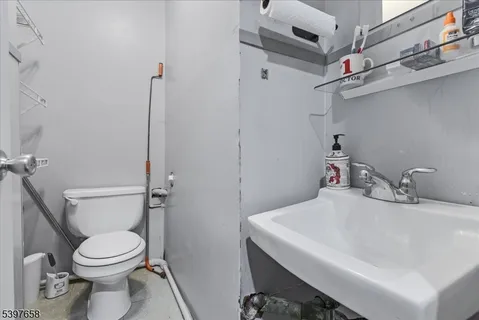 $1,200,000 | 104 Ridgedale Avenue, Cedar Knolls, NJ 07927