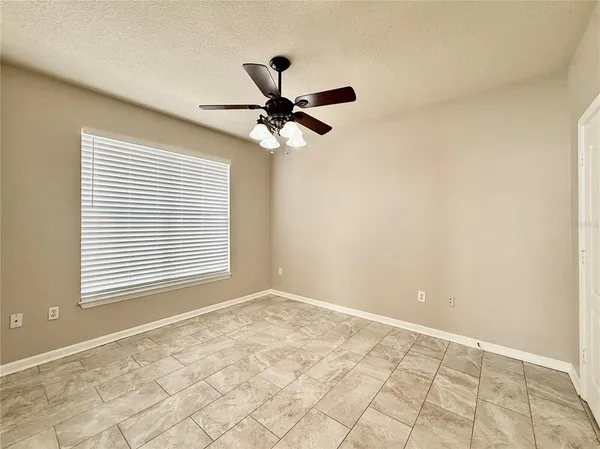 $174,900 | 18013 Villa Creek Drive, Tampa, FL 33647