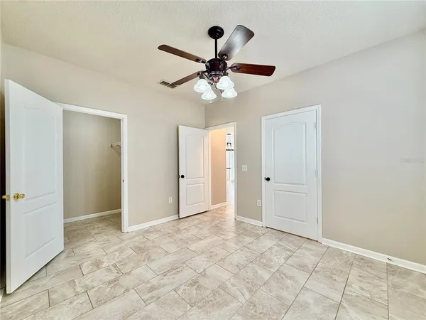 $174,900 | 18013 Villa Creek Drive, Tampa, FL 33647
