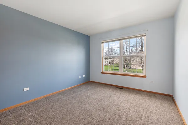 $319,900 | 6881 Geneva Drive, Tinley Park, IL 60477