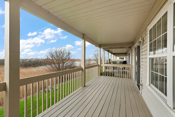 $319,900 | 6881 Geneva Drive, Tinley Park, IL 60477
