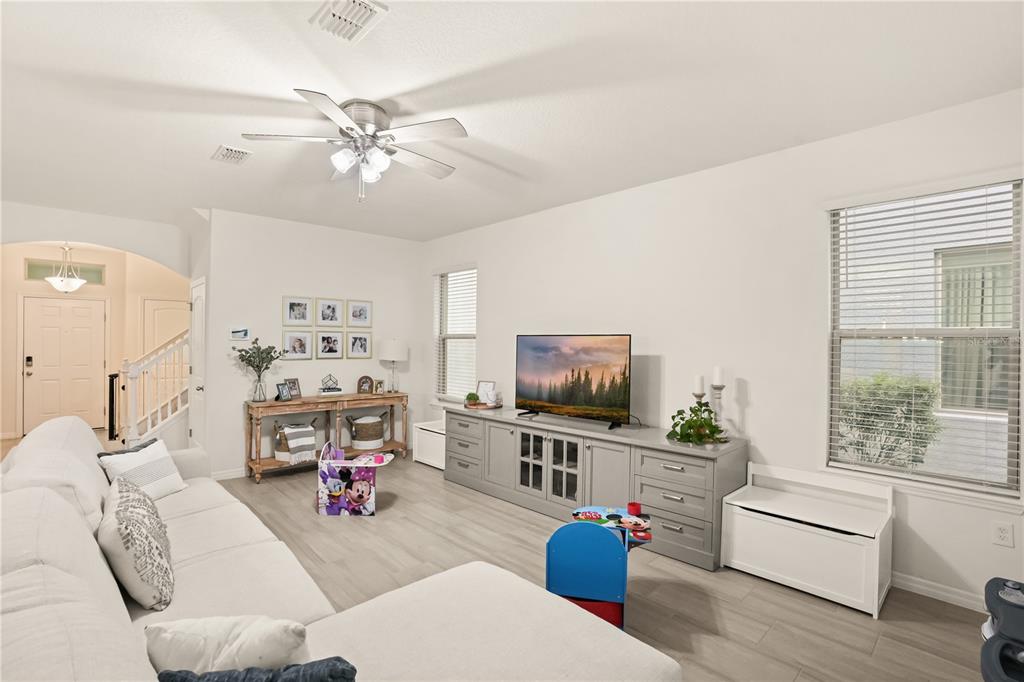 16161 Mangrove Road Winter Garden, FL 34787 - Photo 8 of 46