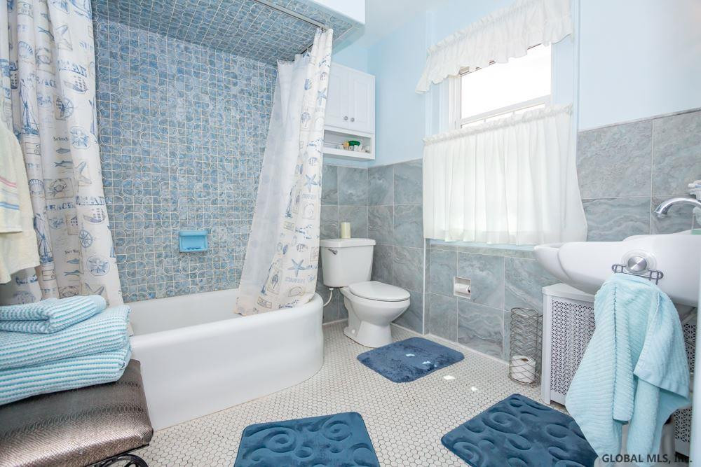 1150 Ardsley Road Schenectady, NY 12308 - Photo 27 of 32 Photo 27