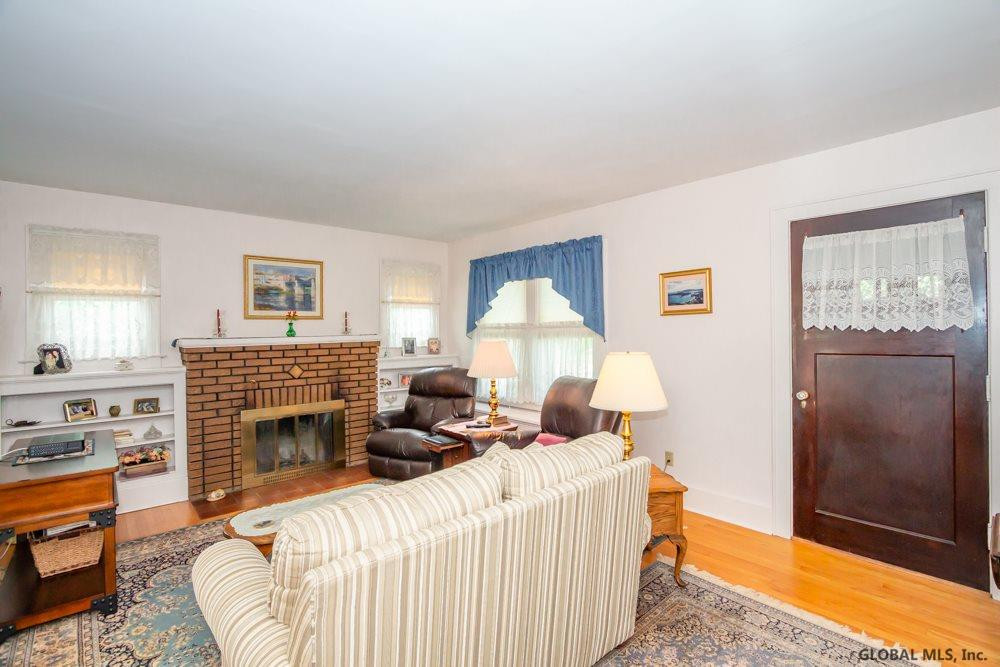 1150 Ardsley Road Schenectady, NY 12308 - Photo 3 of 32 Photo 3