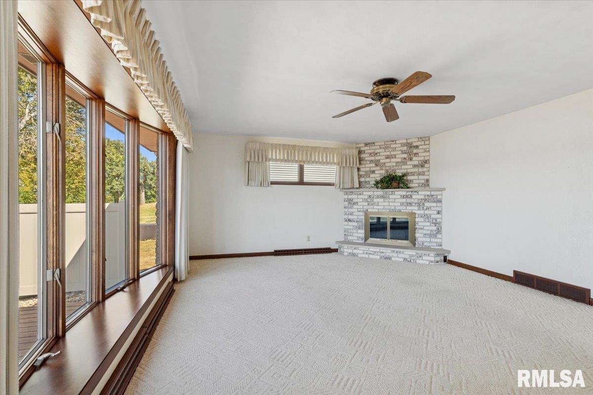 1006 South Church Street Albany, IL 61230 - Photo 19 of 45