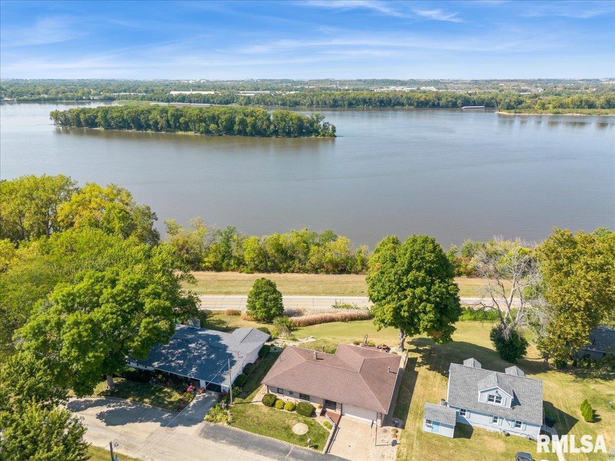 1006 South Church Street Albany, IL 61230 - Photo 5 of 45