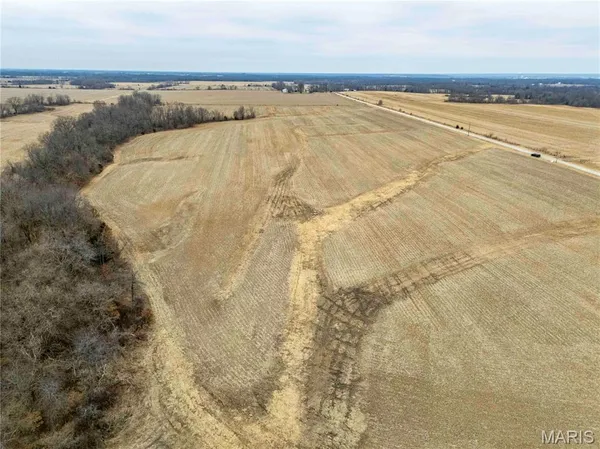 $450,000 | 277 County Road 277, Kahoka, MO 63445