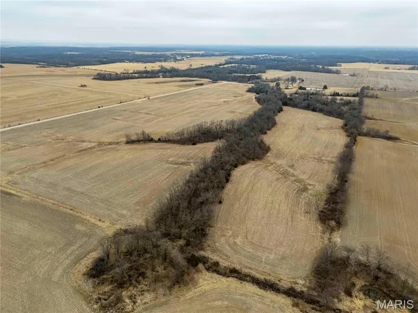 $450,000 | 277 County Road 277, Kahoka, MO 63445