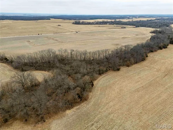 $450,000 | 277 County Road 277, Kahoka, MO 63445