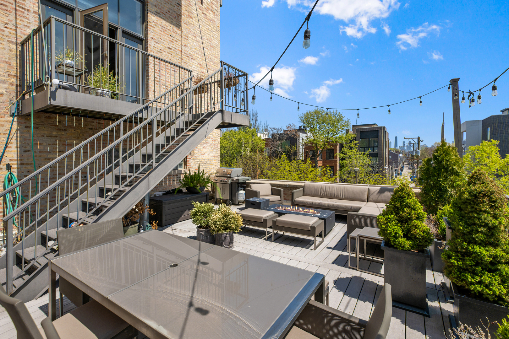 2101 West Rice Street, Unit 308 Chicago, IL 60622 - Photo 7 of 22 a view of yard with patio