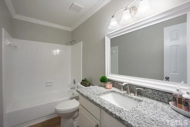 $1,675 | 312 West Park Street, Cary, NC 27511