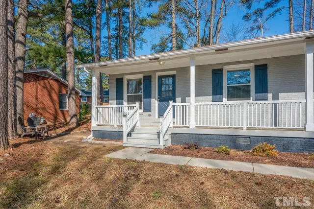 $1,675 | 312 West Park Street, Cary, NC 27511