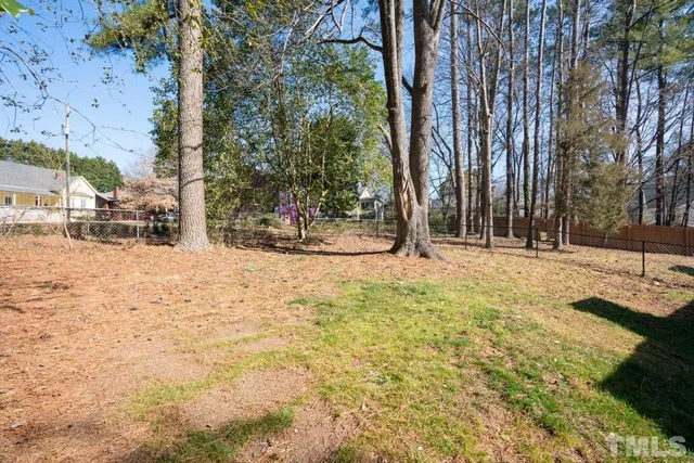 $1,675 | 312 West Park Street, Cary, NC 27511