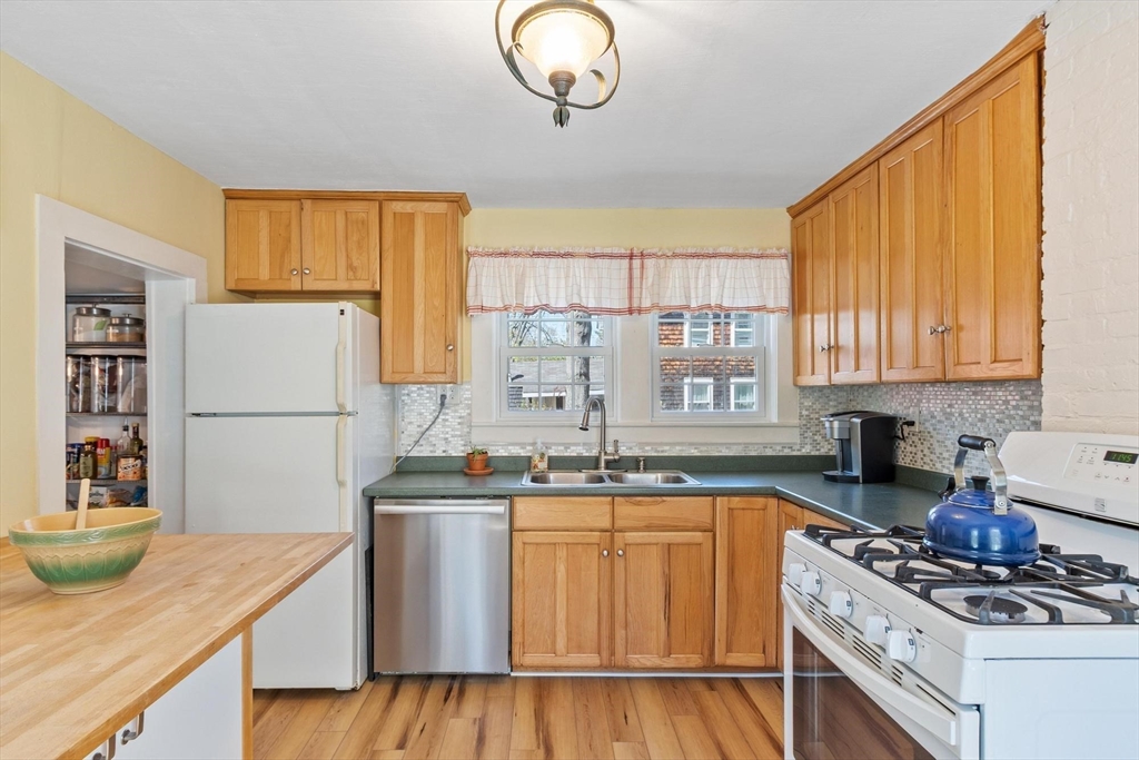358 Great Road Stow, MA 01775 - Photo 15 of 41
